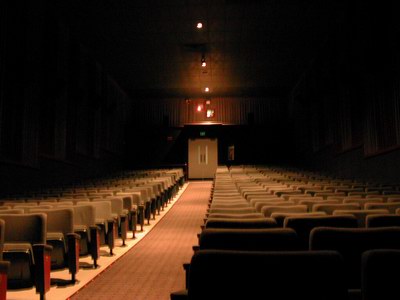 Showcase Cinemas Sterling Heights - Auditorium (newer photo)
